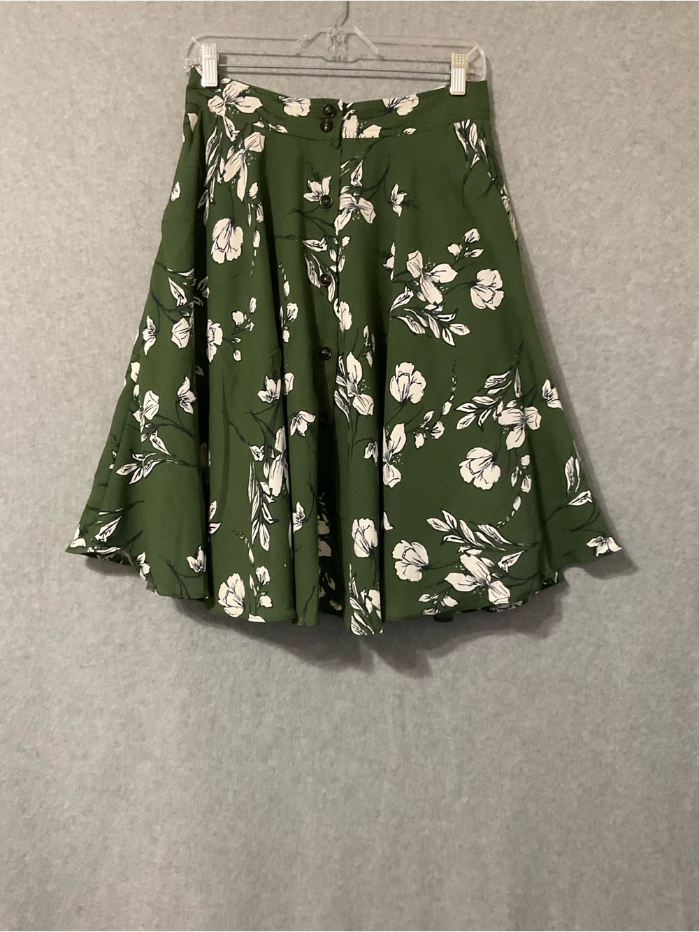 Lulu's Olive Green Floral Circle Skirt Sz M